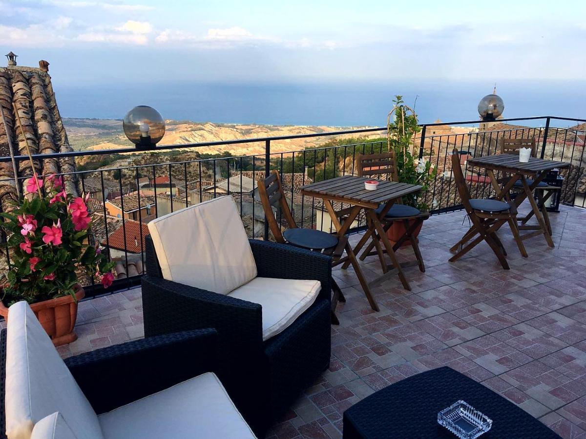 Perla Del Borgo Appartamenti Santa Caterina dello Ionio Esterno foto